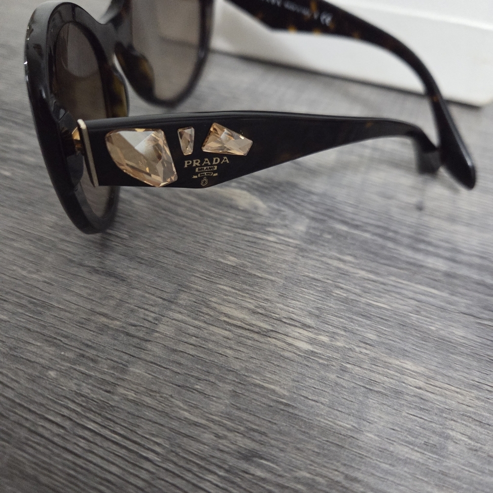 Prada Gradient Sunglasses - Picture 3 of 7